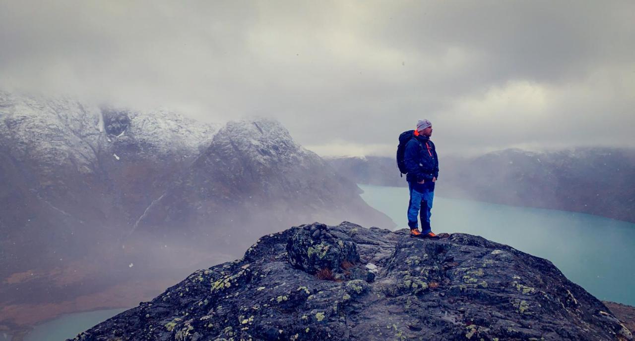Lemonsjoen-Jotunheimen-Besseggen Villa Stuttgongfossen Buitenkant foto